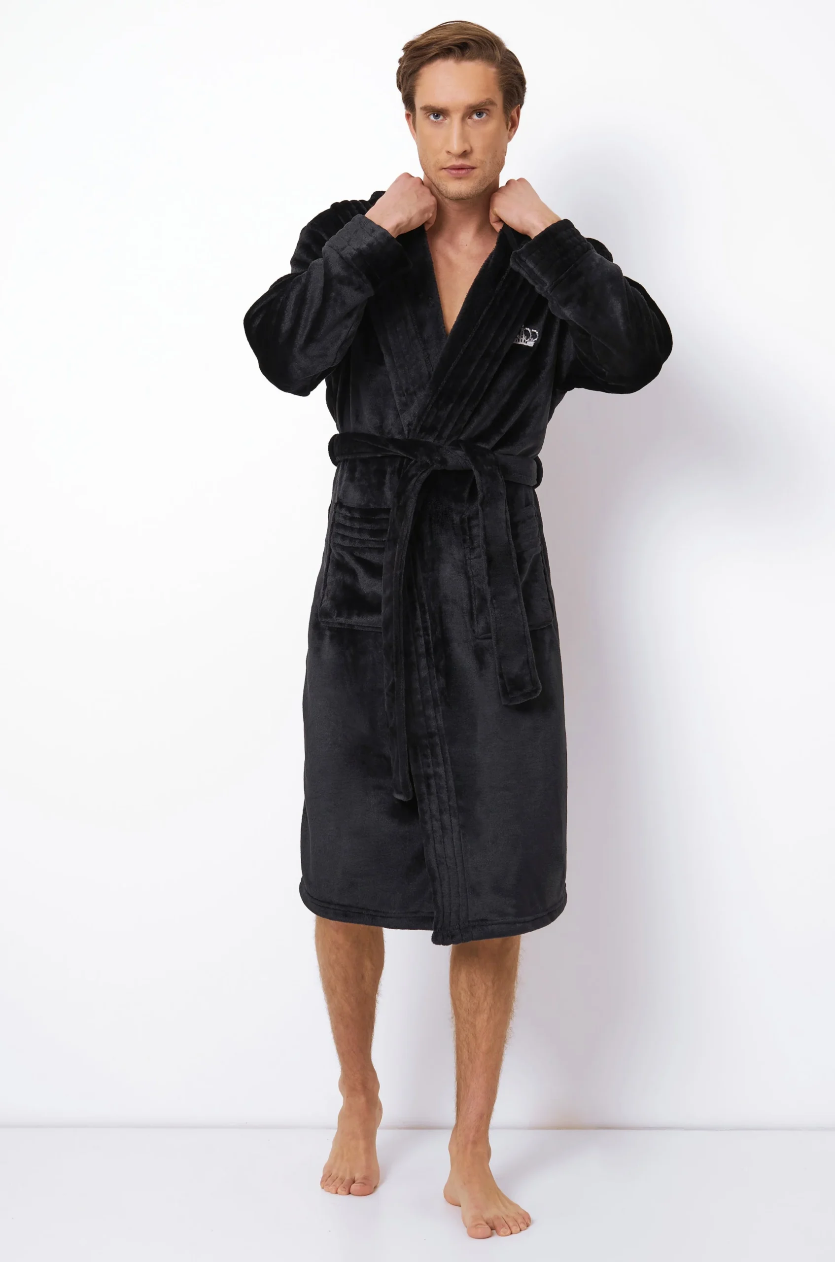 Williambathrobeblack fcab1e57 fe59 4595 8d9a e54ac6531b04